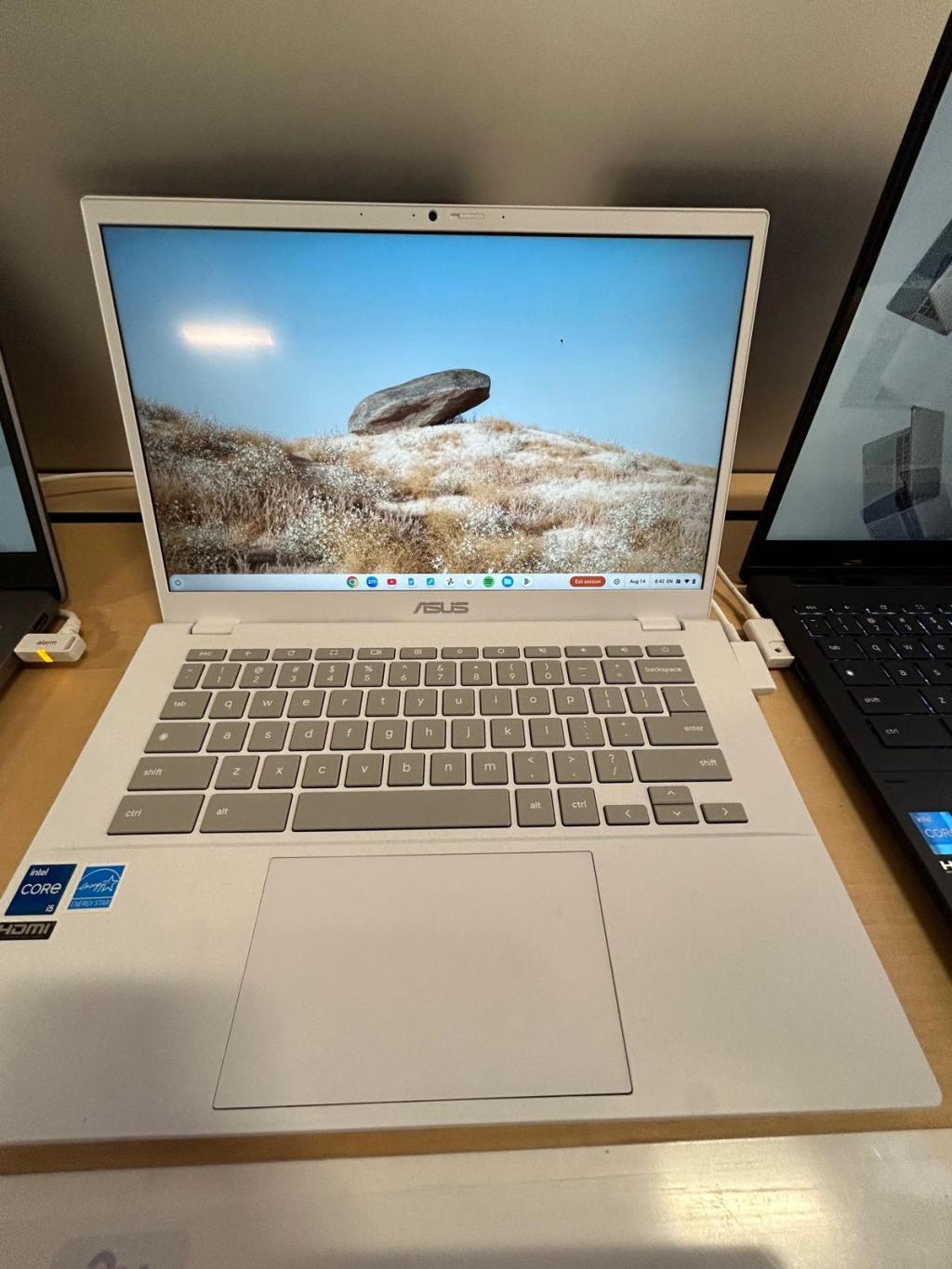 Is the ASUS CX34 Worth It for Business and&nbsp;Education?